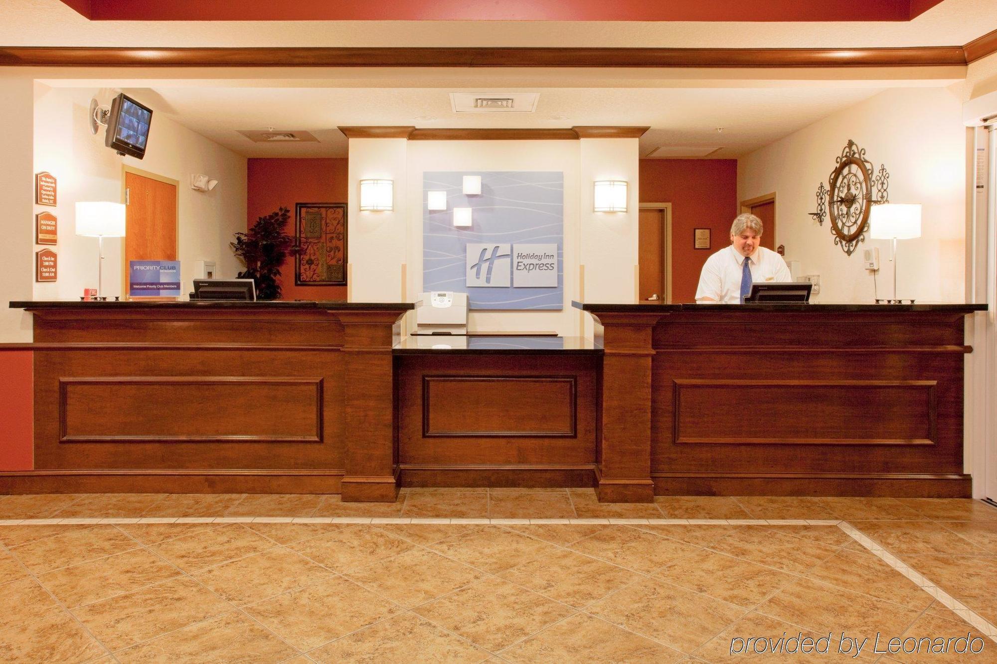 Hotel Express & Inverness By Ihg 2*