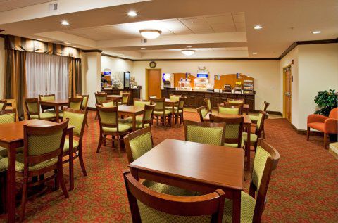 Hotel Express & Inverness By Ihg