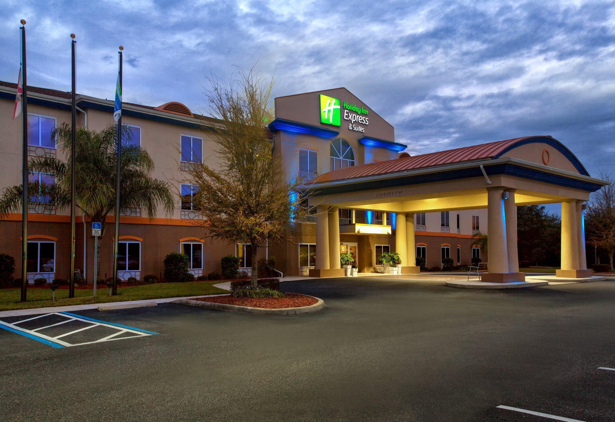 Express & Inverness By Ihg Hotel 2*