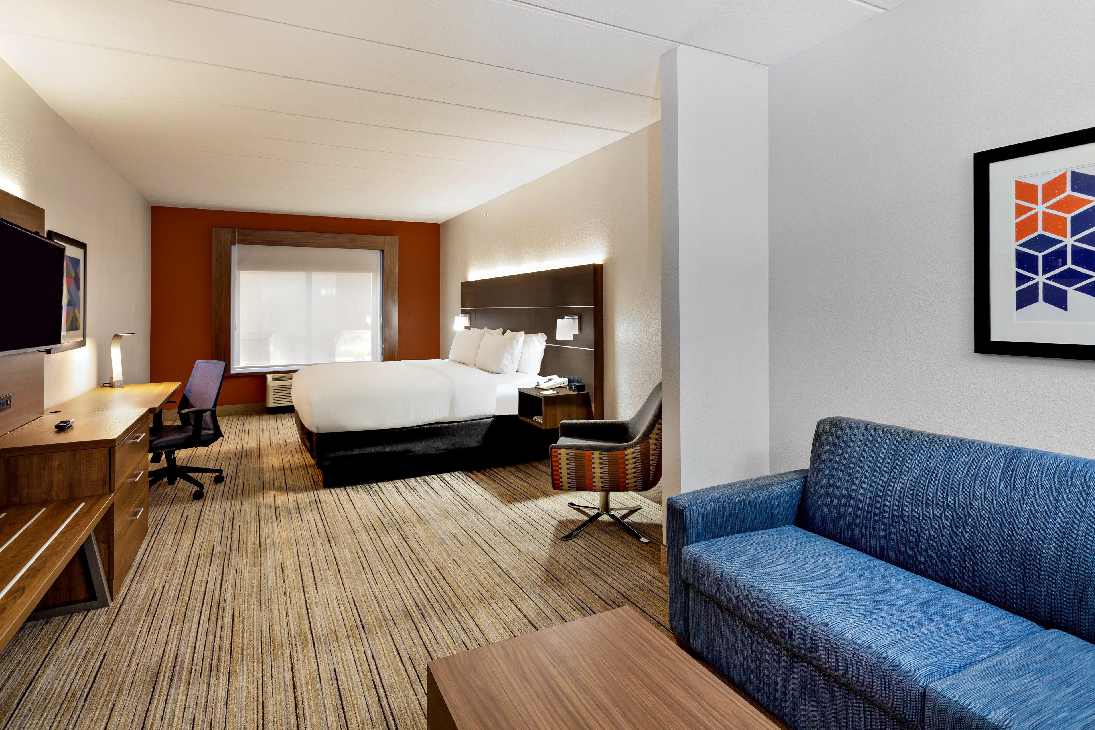 Express & Inverness By Ihg Hotel 2*