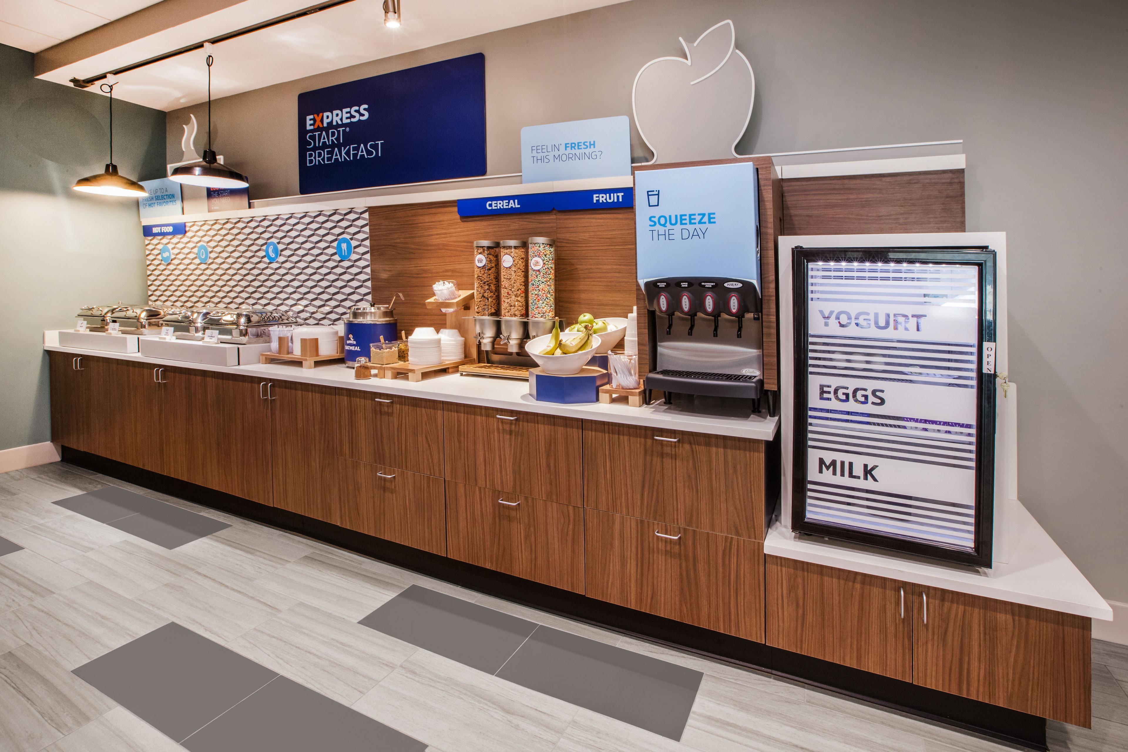 Express & Inverness By Ihg 2*