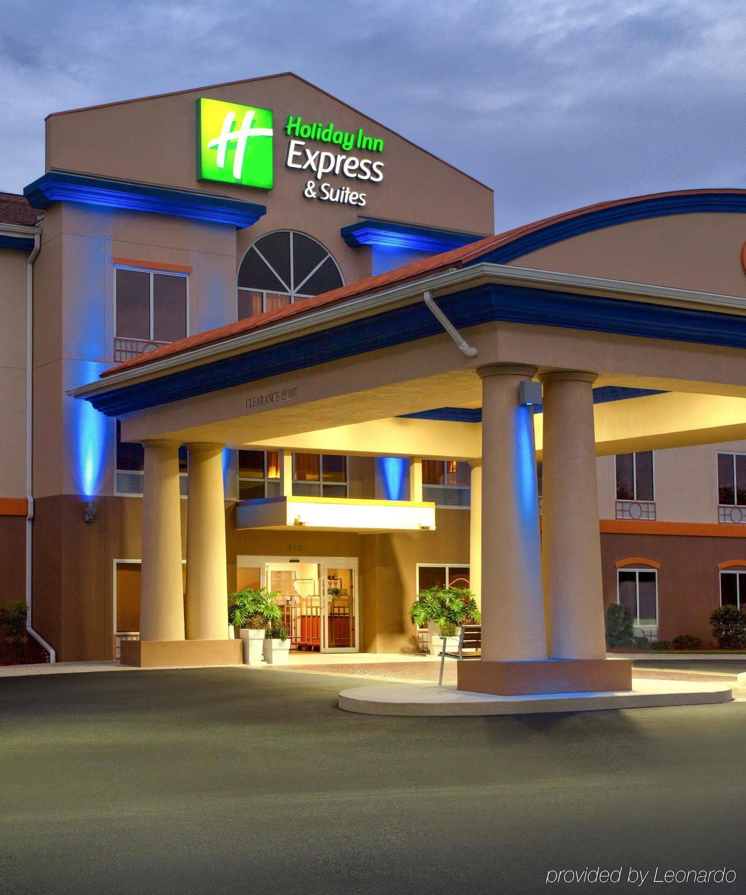 Express & Inverness By Ihg 2*